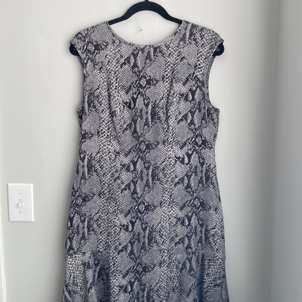 Ann Taylor Dress